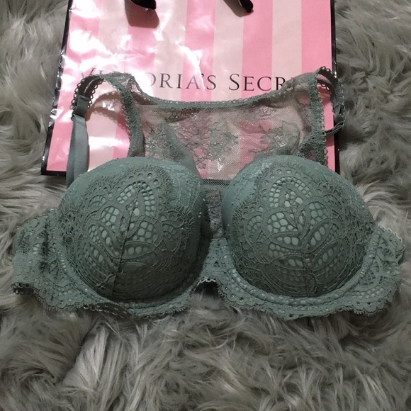 Victoria's Secret Other - Victoria's Secret Bra 🌸🌸